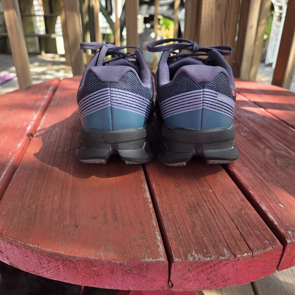 On Running Blue Athletic Shoes - Picture 7 of 8